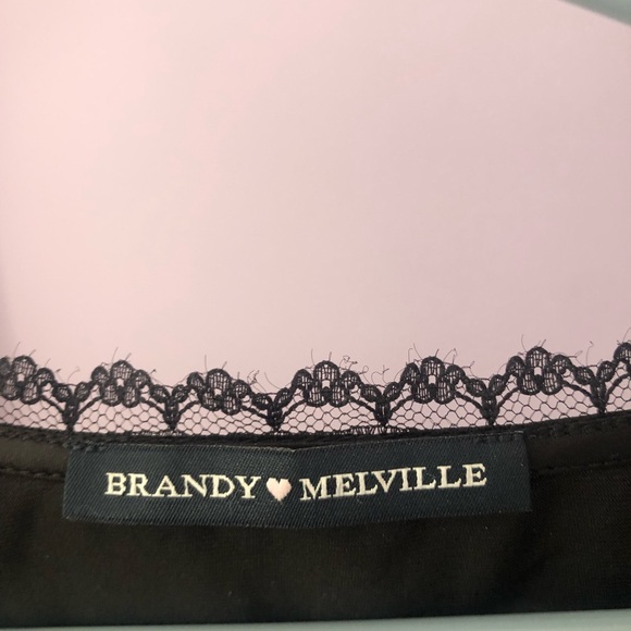 BRANDY MELVILLE LACE OPEN TOP - Picture 2 of 2